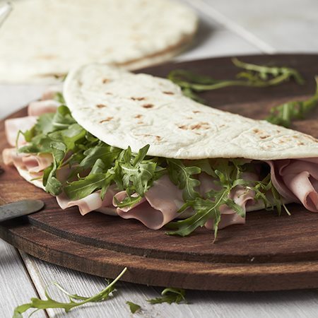 Piadina con mortadella e pesto di pistacchi_1_1